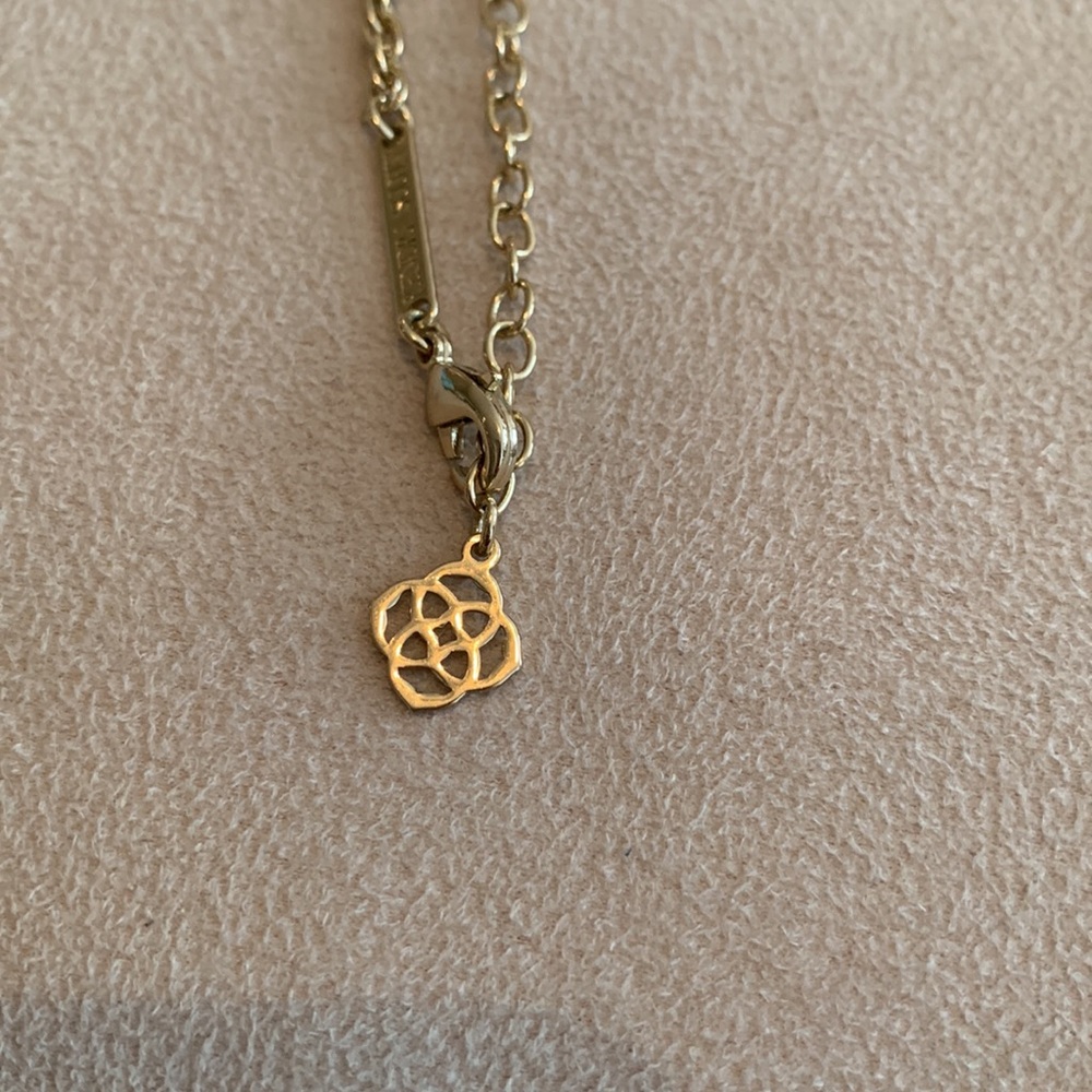 Kendra Scott Gold and Black Necklace - Picture 3 of 3